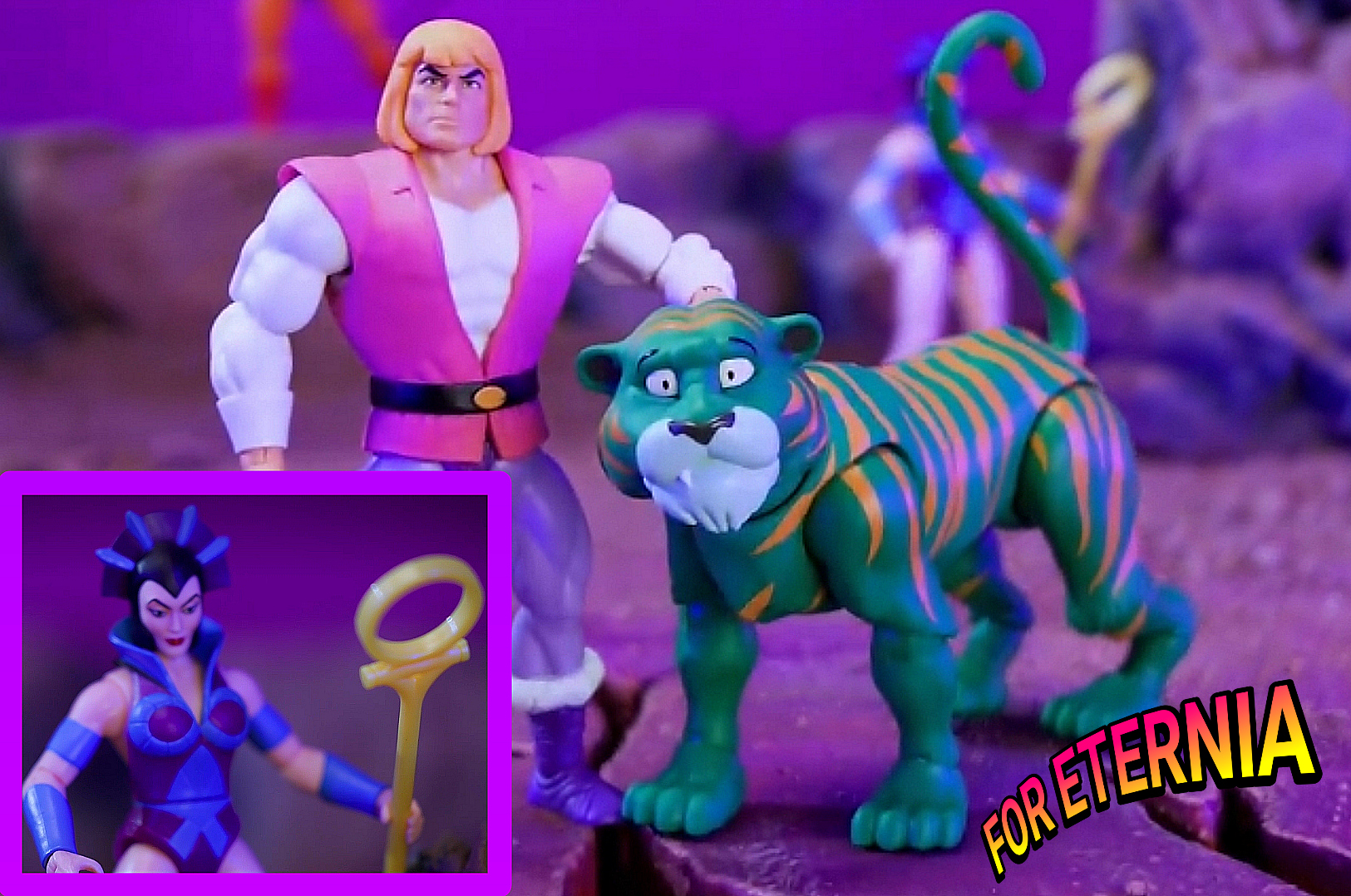 A better look at the Prince Adam, Cringer and Evil-Lyn Origins ”Cartoon Collection” figures